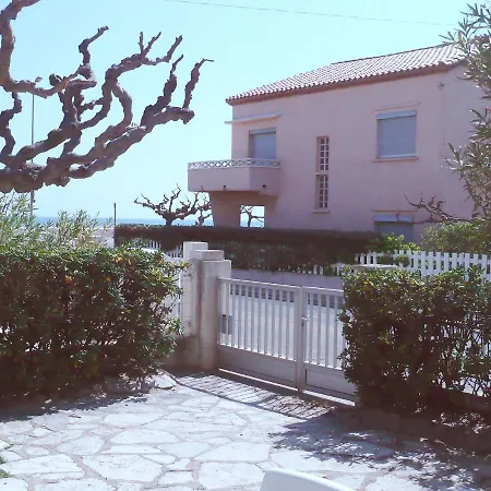 Les Hirondelles By Interhome Appartement *