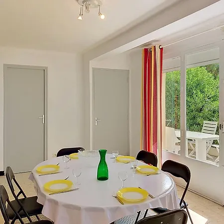 Les Hirondelles By Interhome *